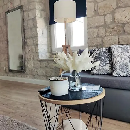 Gostinjska kuća Exalto 3*