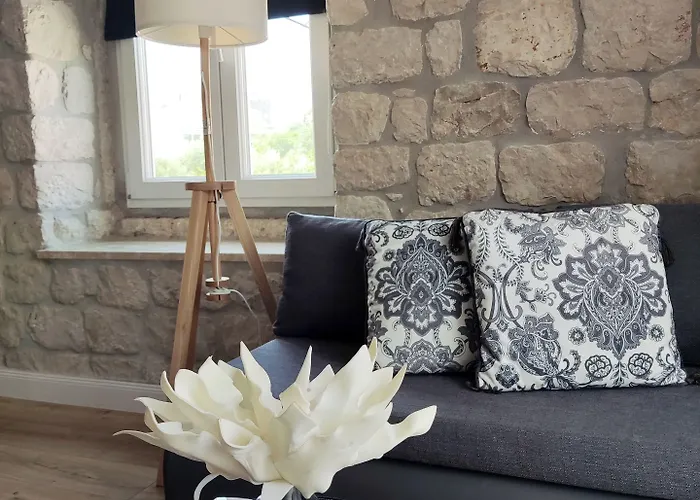 بيت ضيافة Exalto تروغير