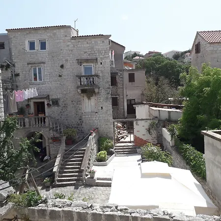 Gæstehus Exalto Trogir
