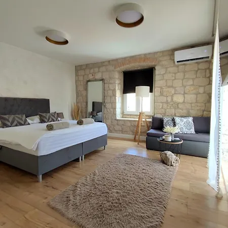 Exalto 3* Trogir